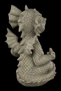 Gartenfigur - Ungezogener Drache Zeigt Mittelfinger -Statuen Modell Verkauf 13700 6 Garten Drachen Mittelfinger 6 1280x1280