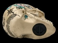 NEMESIS NOW Totenkopf - Tattoo Spardose - Knochenfarben 17 NEMESIS NOW Totenkopf - Tattoo Spardose - Knochenfarben -Statuen Modell Verkauf 2D FS21508 Totenkopf Tattoo Spardose Knochenfarben 2 1280x1280