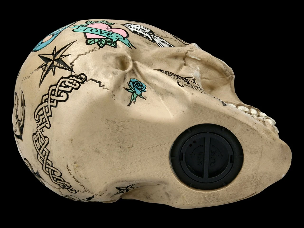 NEMESIS NOW Totenkopf - Tattoo Spardose - Knochenfarben 10 NEMESIS NOW Totenkopf - Tattoo Spardose - Knochenfarben – Bild 8