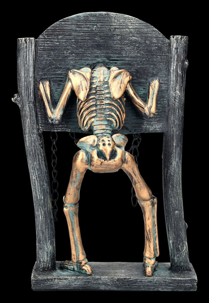 Skelett Figur Am Pranger 6 Skelett Figur Am Pranger – Bild 4