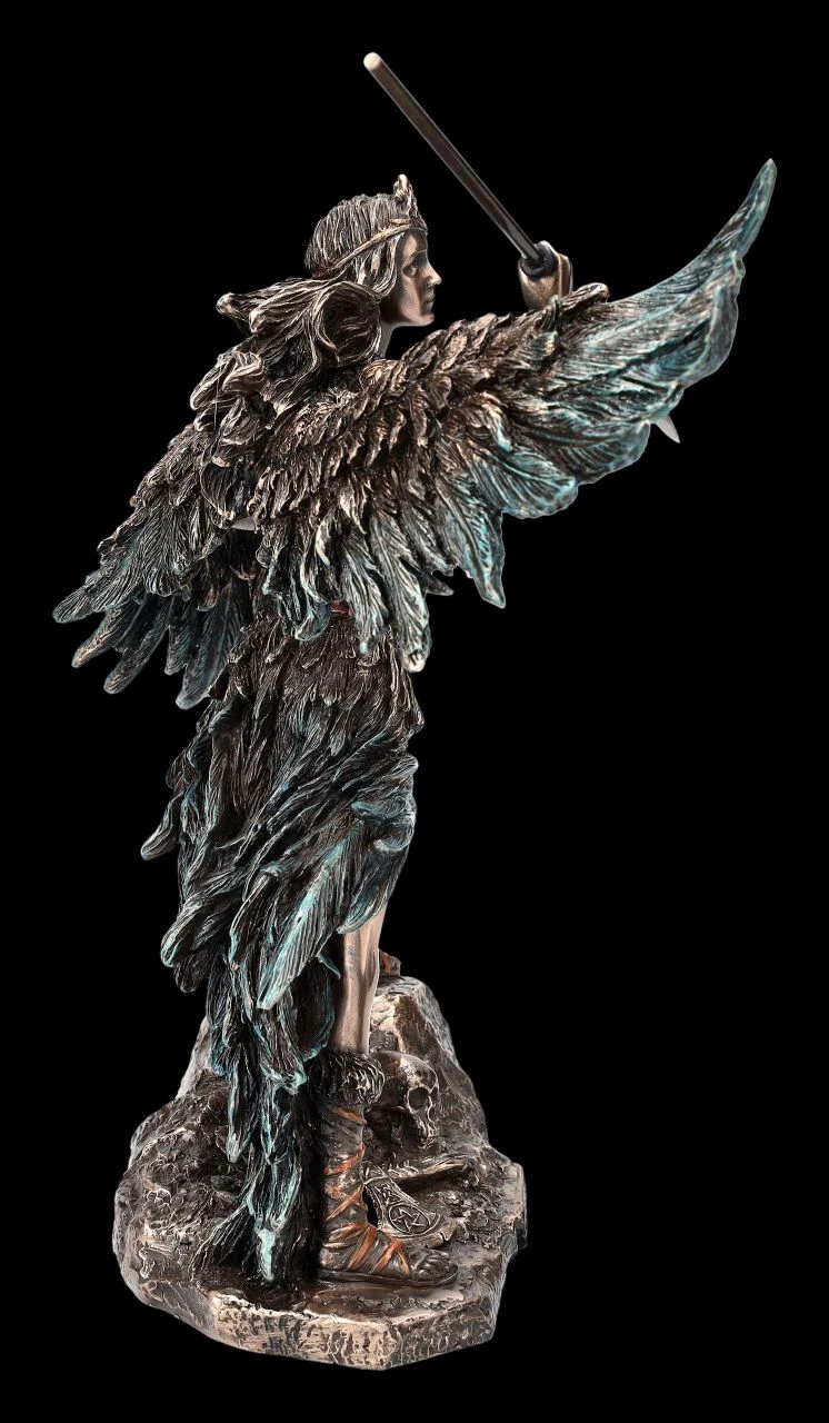 Morrigan Figur - Keltische Phantom Königin 7 Morrigan Figur - Keltische Phantom Königin – Bild 5