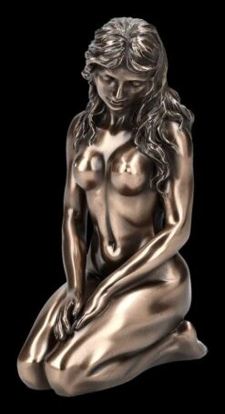 Weibliche Akt Figur - Frau Kniet - Erwartung