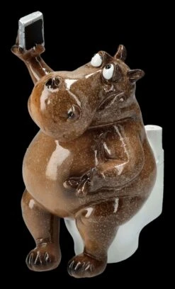 Lustige Nilpferd Figur - Selfie Am Klo -Statuen Modell Verkauf 2D FS25930 Lustige Nilpferd Figur Selfie am Klo 6 1280x1280