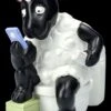 Lustige Schaf Figur - Handyzeit Am Klo -Statuen Modell Verkauf 2D FS25932 Lustige Schaf Figur Handyzeit am Klo 8 1280x1280