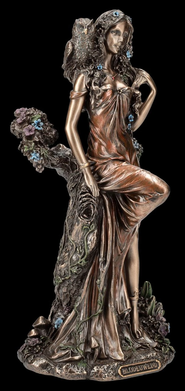 Blodeuwedd Figur - Aus Blumen Erschaffen 4 Blodeuwedd Figur - Aus Blumen Erschaffen – Bild 2