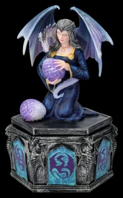 Schatulle Anne Stokes - Dragon Friendship Frühling -Statuen Modell Verkauf 2D FS26911 Schatulle Anne Stokes Dragon Friendship Fruhling 6 1280x1280
