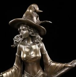 Hexen Figur - Hexe Reitet Auf Besen -Statuen Modell Verkauf 9354 5 witch figurine 5 1280x1280