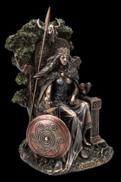 Medb Von Connacht Figur - Keltische Sagen Göttin -Statuen Modell Verkauf FS24828 Medb vonn Connacht Figur Keltische Sgen Gottin 10 1280x1280