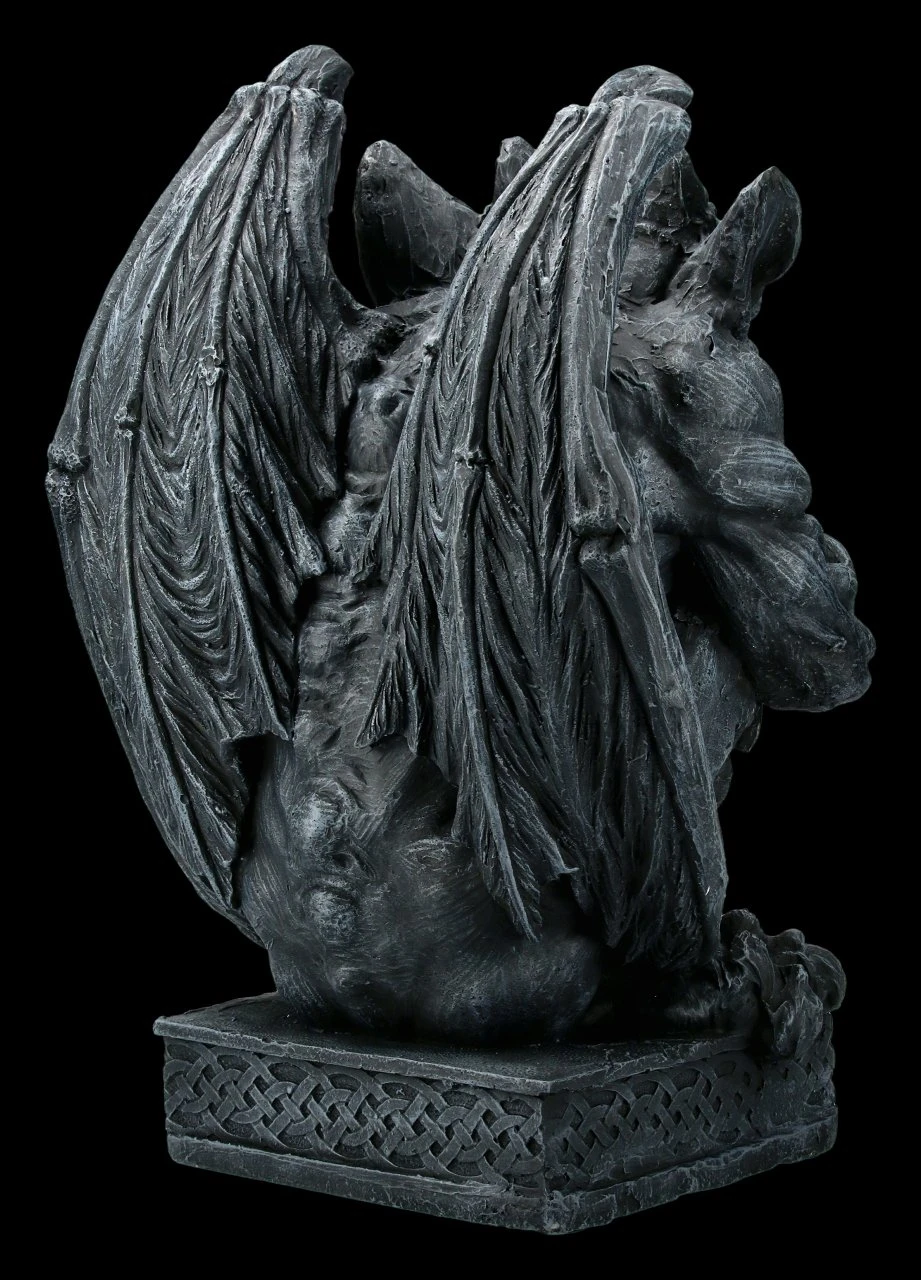 Gargoyle Mit Schwert 7 Gargoyle Mit Schwert – Bild 5